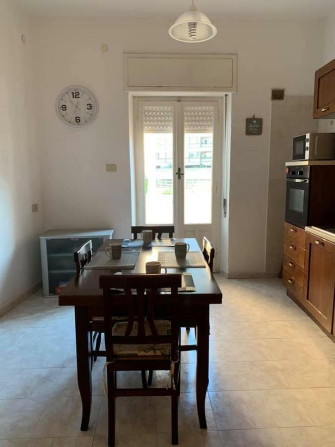 Il Corso Hotel Cagliari Bagian luar foto